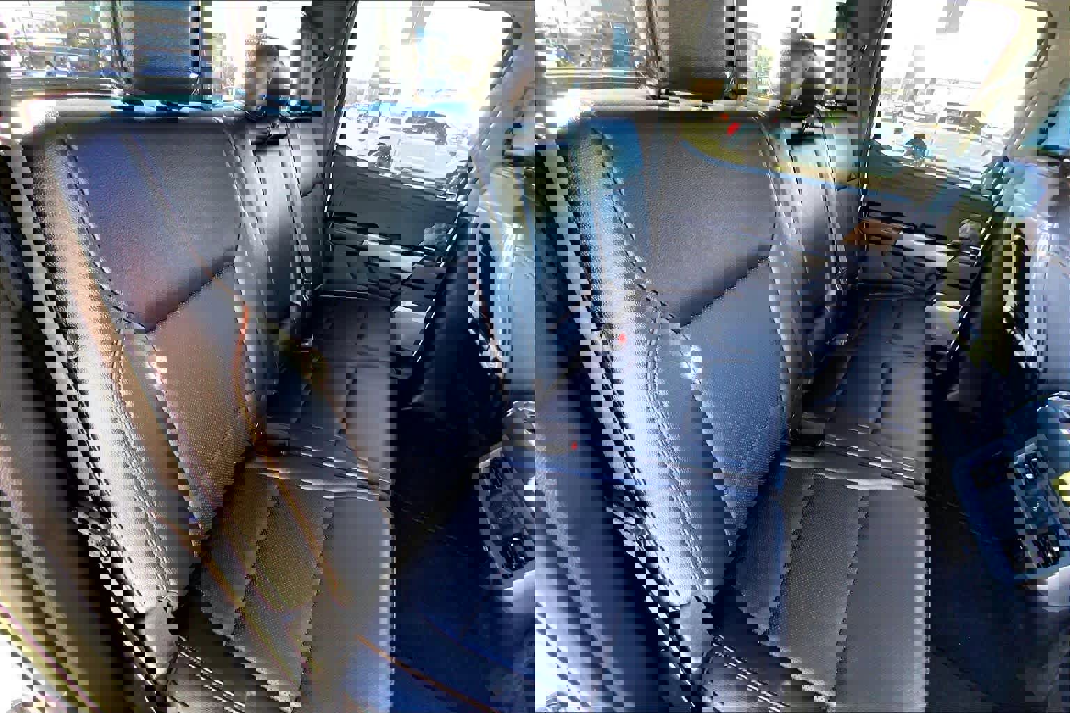 Certified 2026 Ford F250 Lariat w/ Tremor Off-Road Package image 18