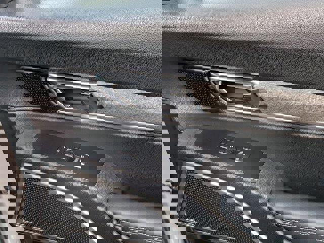 Used 2022 Kia Telluride EX w/ EX Premium Package image 39