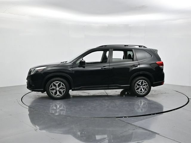 Used 2024 Subaru Forester Premium AWD/4WD image 6
