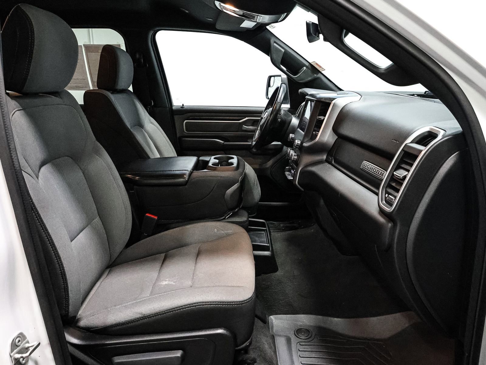 Used 2023 RAM 1500 Big Horn image 23