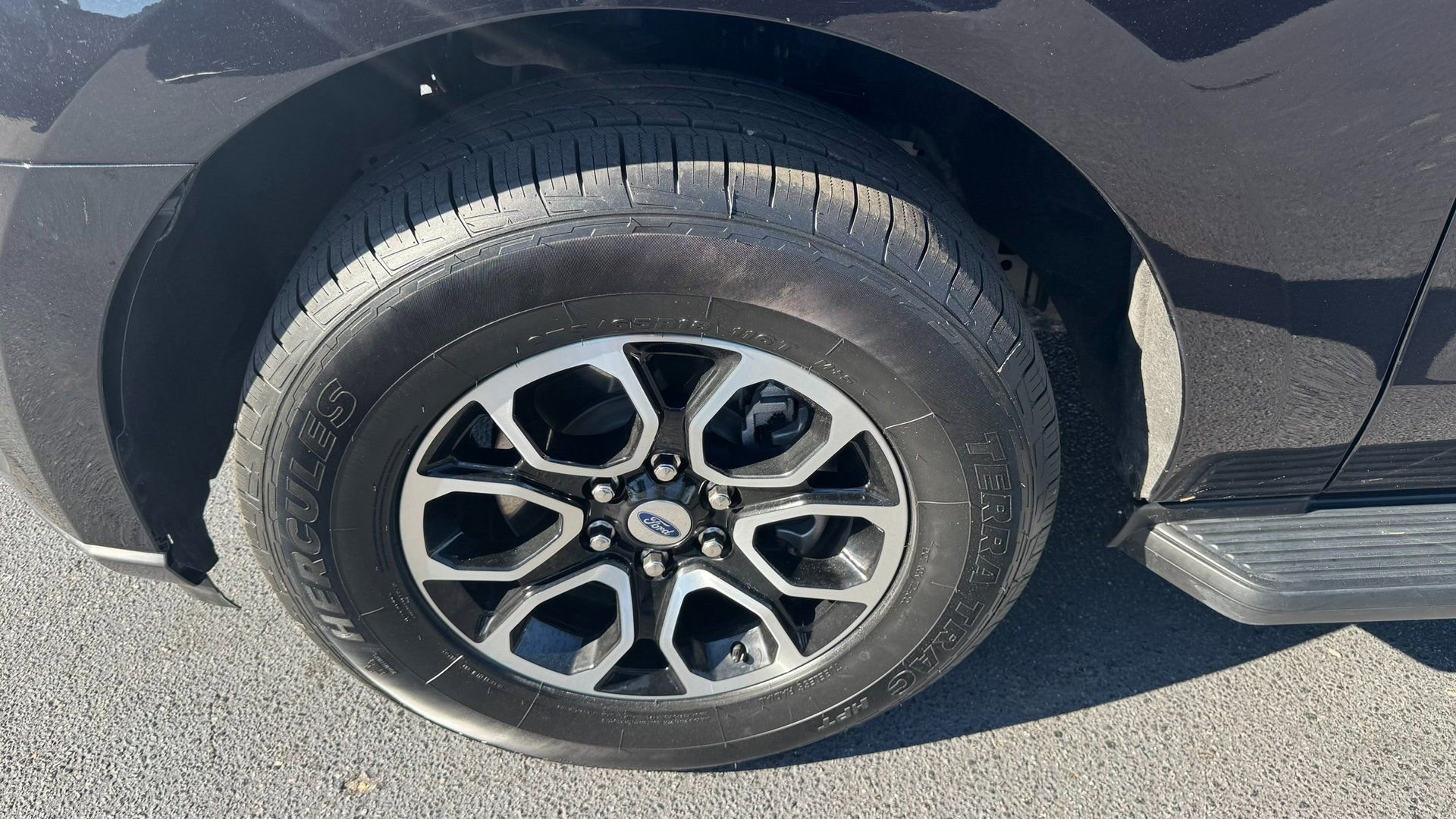 Certified 2024 Ford Expedition Max XLT image 18