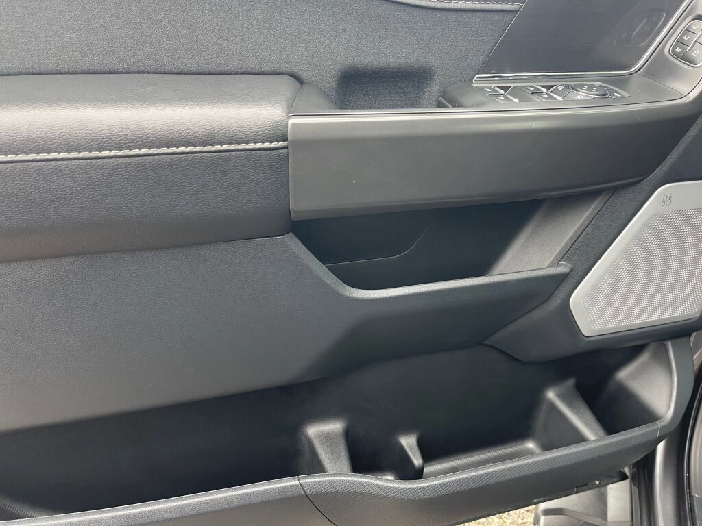 Certified 2025 Ford F150 Lariat w/ Equipment Group 502A High image 11