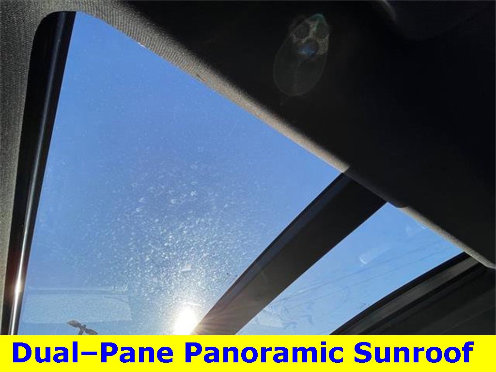 Used 2023 Chrysler 300 S image 24