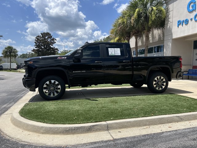 Used 2025 Chevrolet Silverado 2500 Custom w/ Z71 Off-Road Package AWD/4WD image 11
