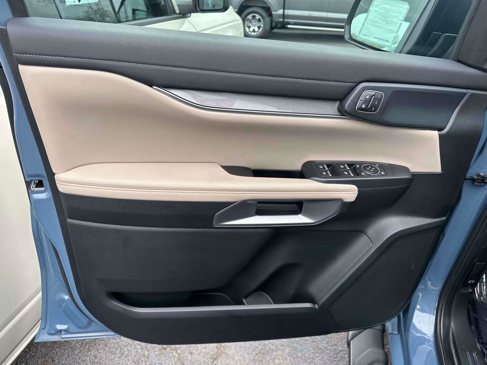 Certified 2024 Ford Ranger Lariat w/ Advanced Towing Package image 15