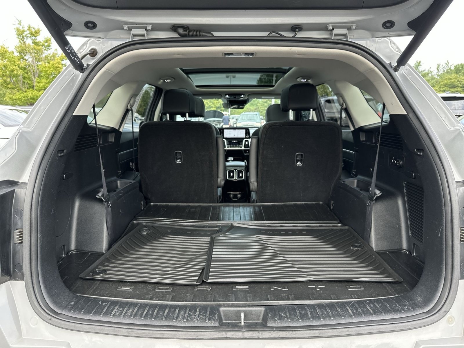 Used 2022 Kia Sorento SX AWD/4WD image 28