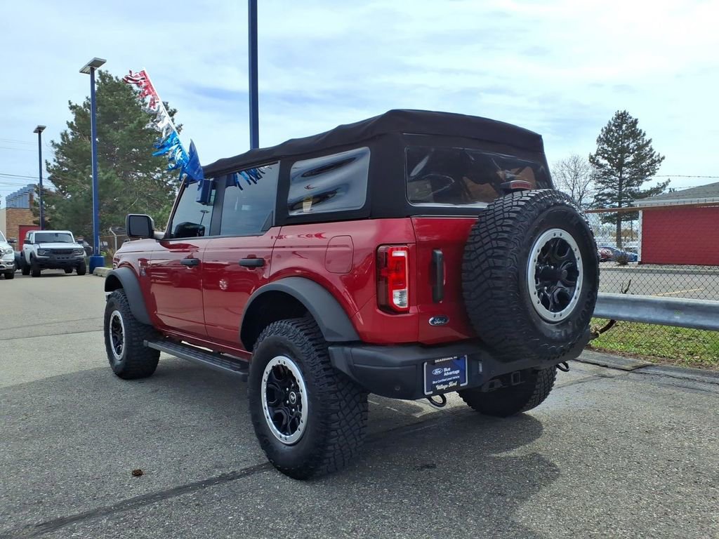 Certified 2021 Ford Bronco Black Diamond w/ Sasquatch Package image 9
