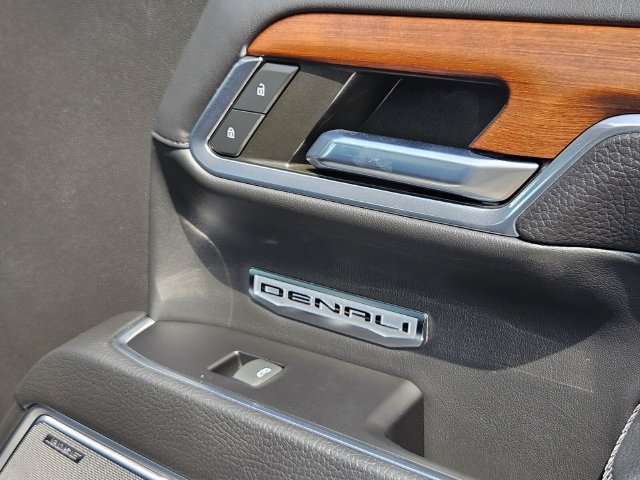 Used 2023 GMC Sierra 1500 Denali w/ Denali Reserve Package AWD/4WD image 14