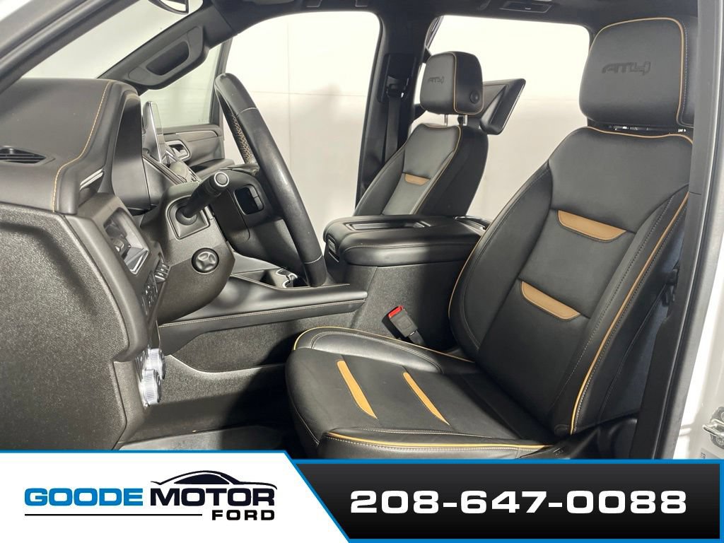 Used 2021 GMC Yukon AT4 w/ AT4 Premium Package AWD/4WD image 9