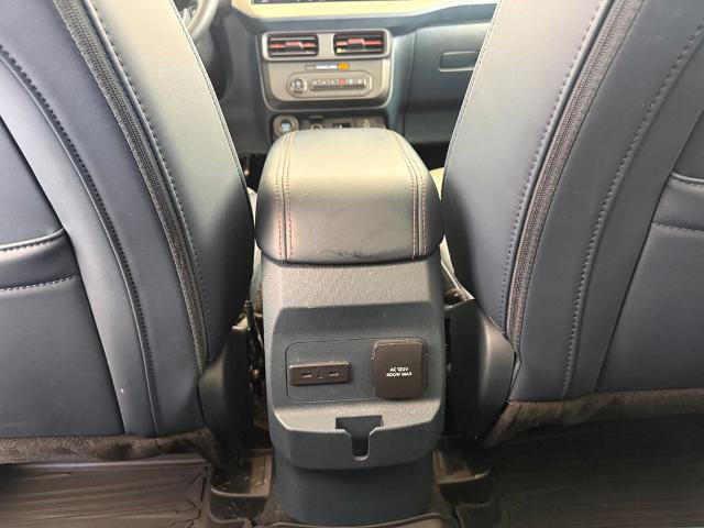 Certified 2025 Ford Maverick Lariat w/ 4K Tow Package AWD/4WD image 18