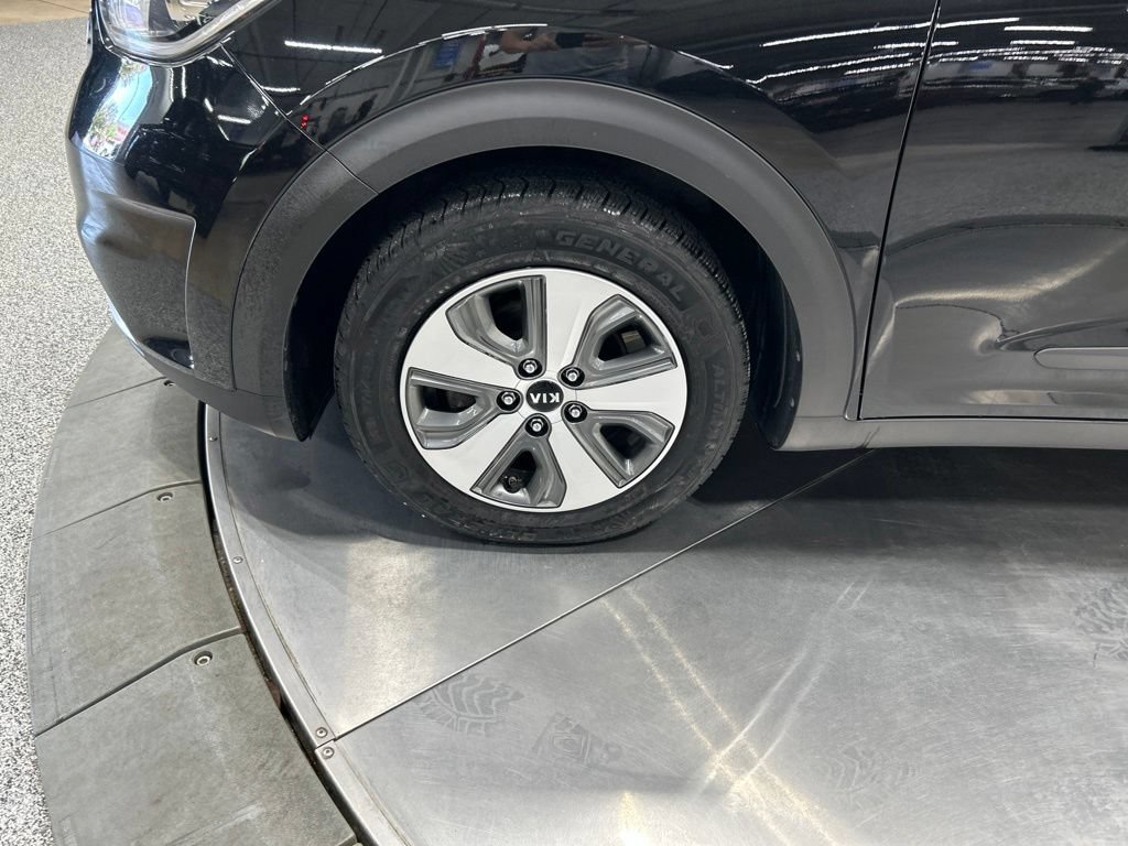 Used 2019 Kia Niro LX FWD image 29