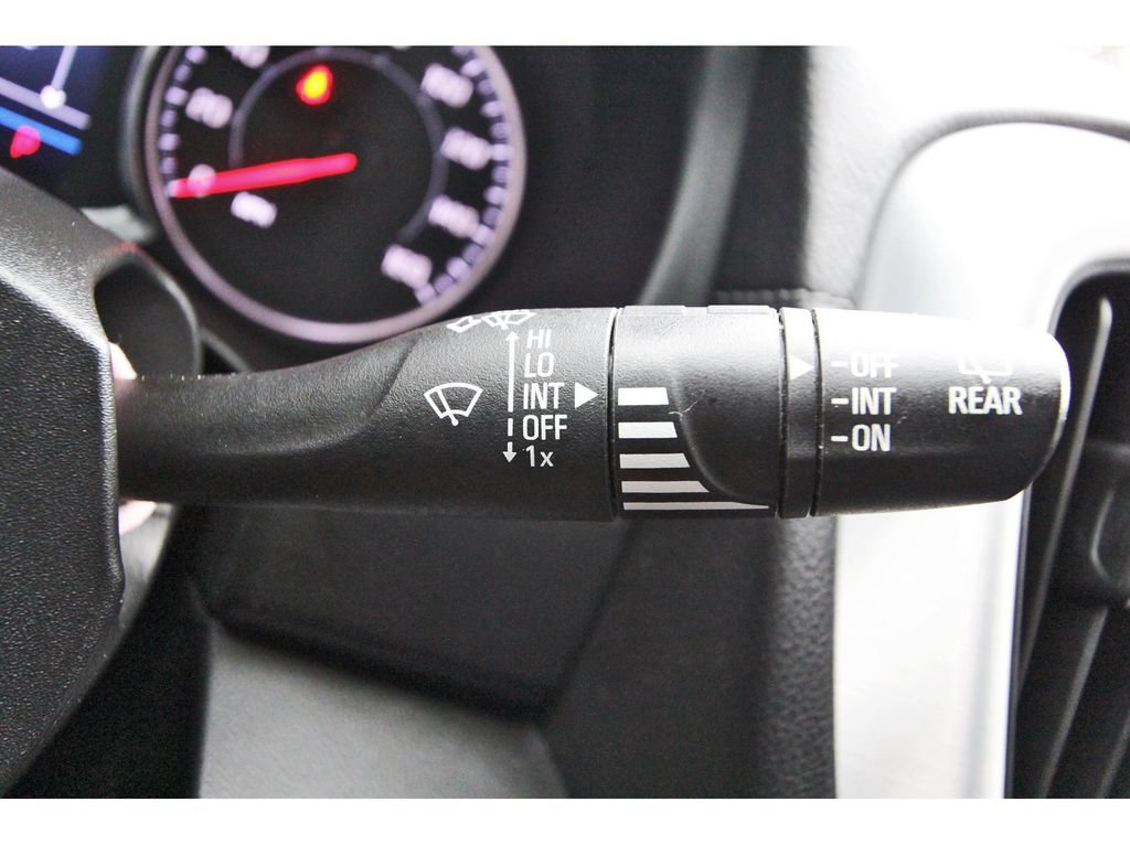 Used 2023 GMC Terrain SLE w/ Driver Convenience Package AWD/4WD image 17