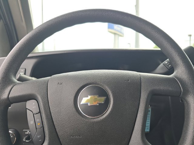 Used 2025 Chevrolet Express 2500 w/ Driver Convenience Package RWD image 20