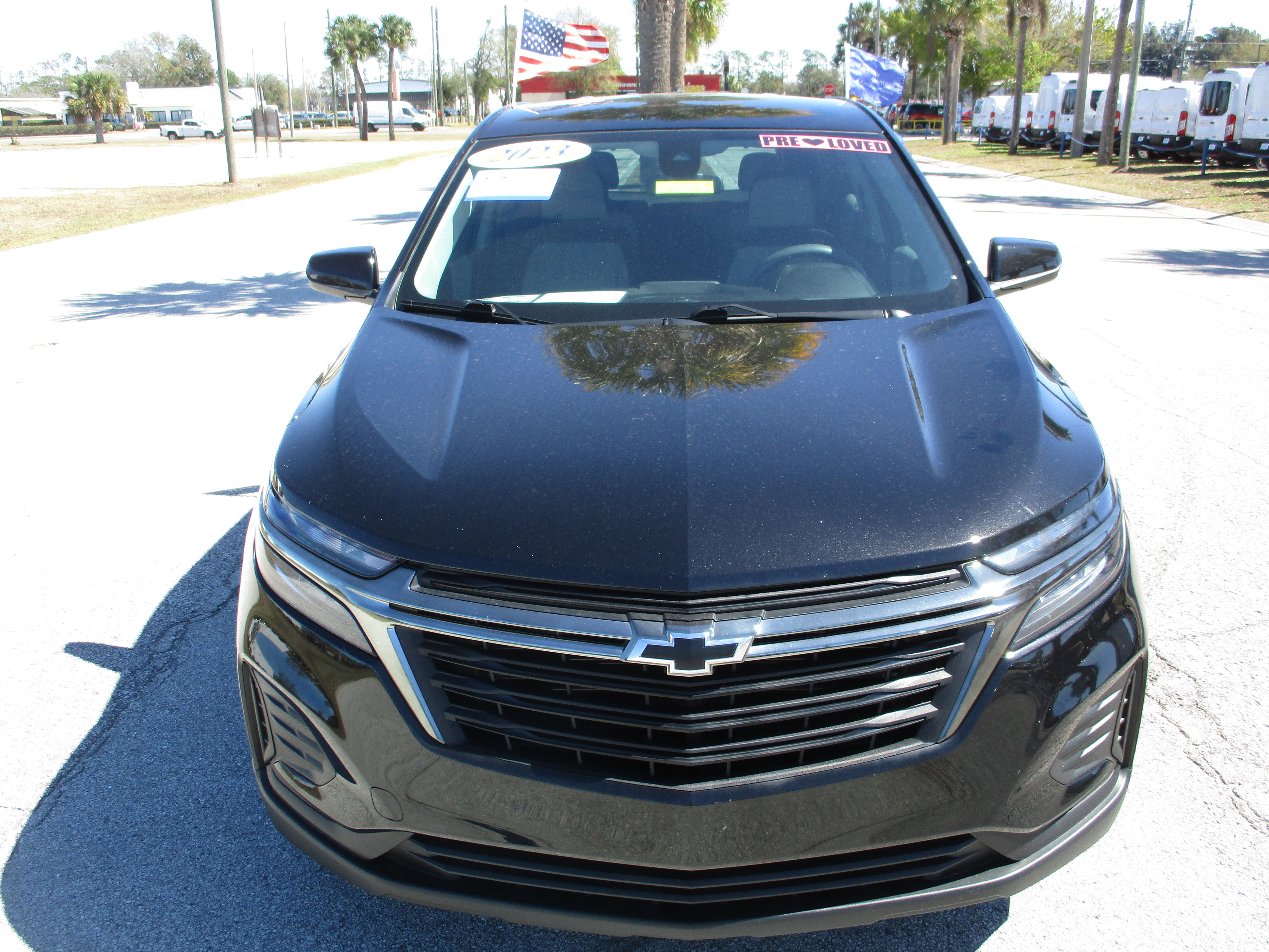Used 2023 Chevrolet Equinox LS w/ Midnight Edition image 8