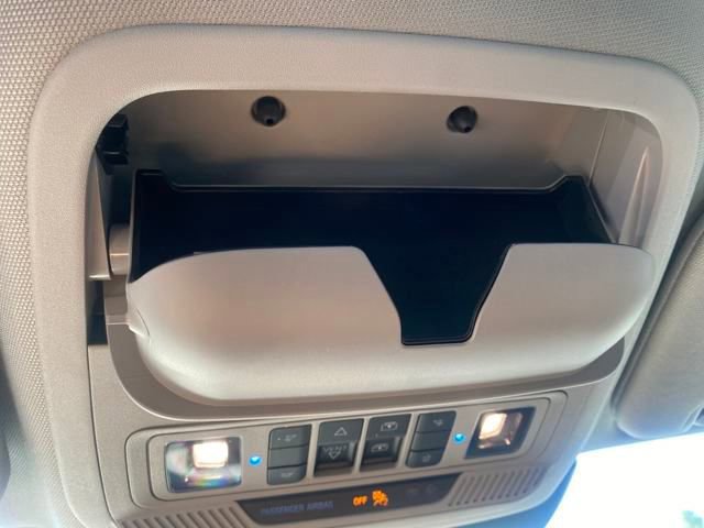 Certified 2022 Ford Explorer XLT w/ Equipment Group 202A image 27