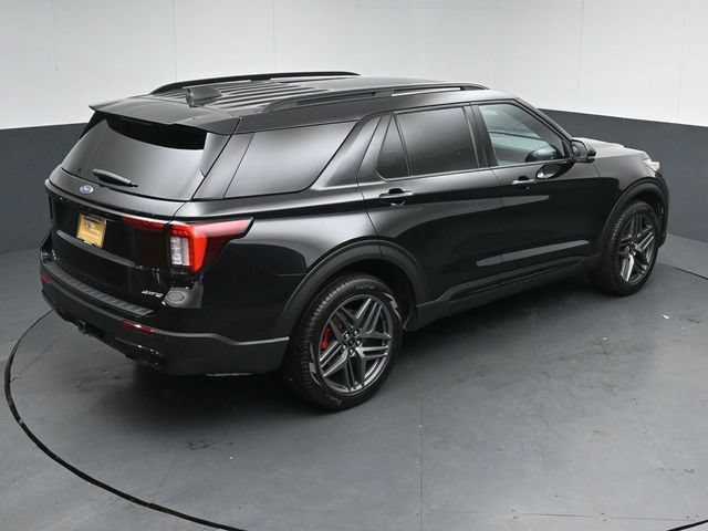 Certified 2025 Ford Explorer ST-Line w/ Premium Package AWD/4WD image 53