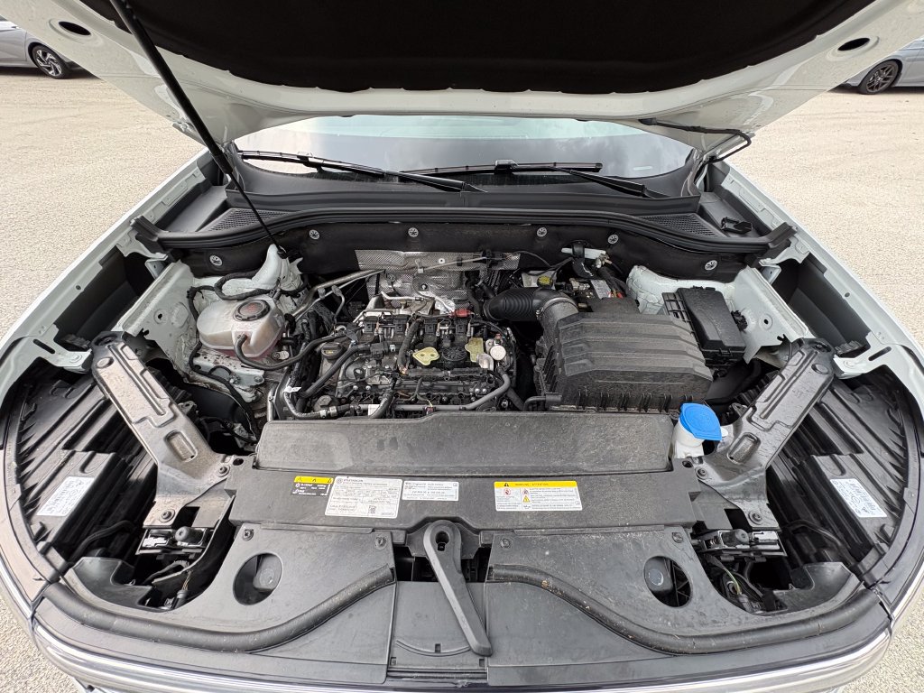 Used 2024 Volkswagen Atlas SE FWD image 30