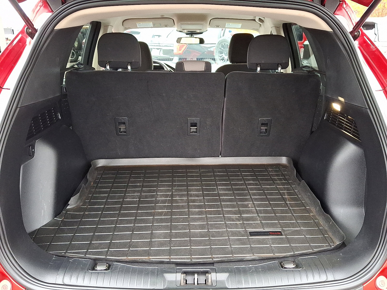 Certified 2020 Ford Escape SE image 30