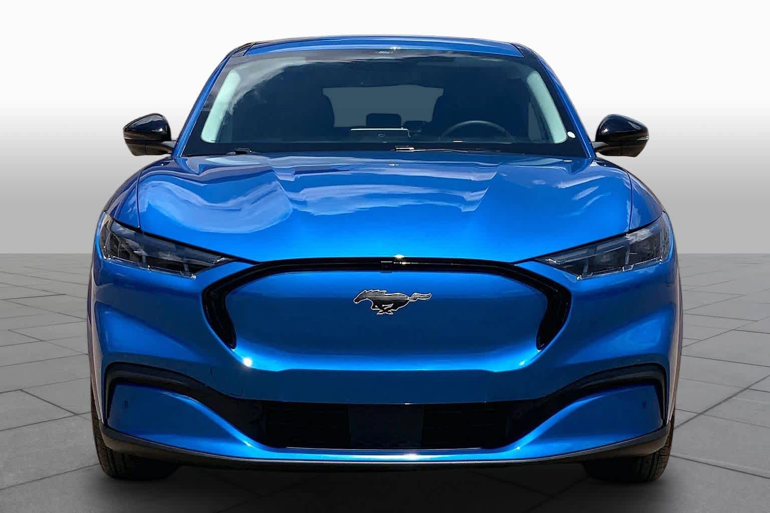 Certified 2025 Ford Mustang Mach-E Premium RWD image 3
