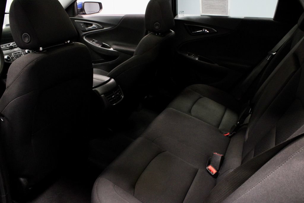 Used 2023 Chevrolet Malibu LT FWD image 21