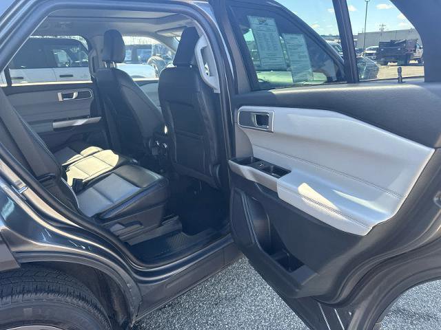 Certified 2023 Ford Explorer XLT w/ Equipment Group 202A image 10