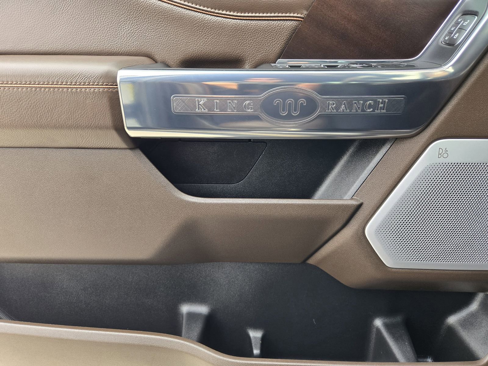 Certified 2025 Ford F350 King Ranch w/ Chrome Package image 25