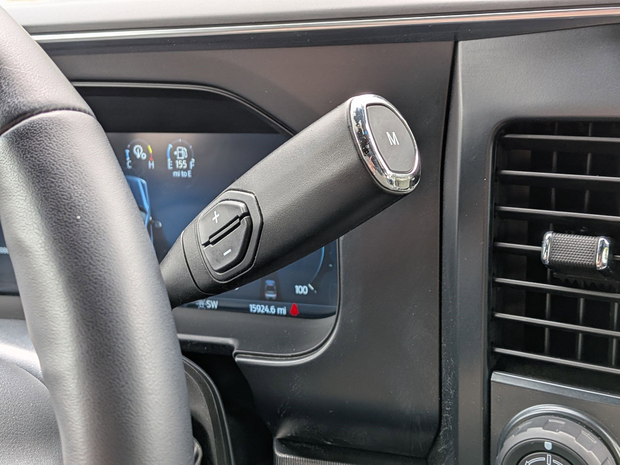 Certified 2025 Ford F350 Platinum AWD/4WD image 27