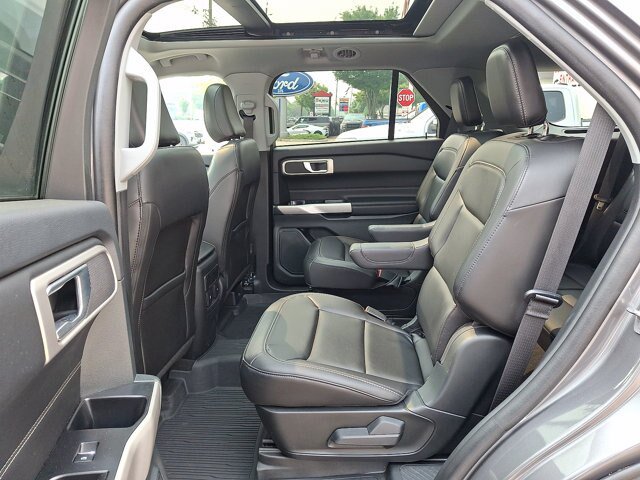 Certified 2023 Ford Explorer XLT w/ Equipment Group 202A AWD/4WD image 12