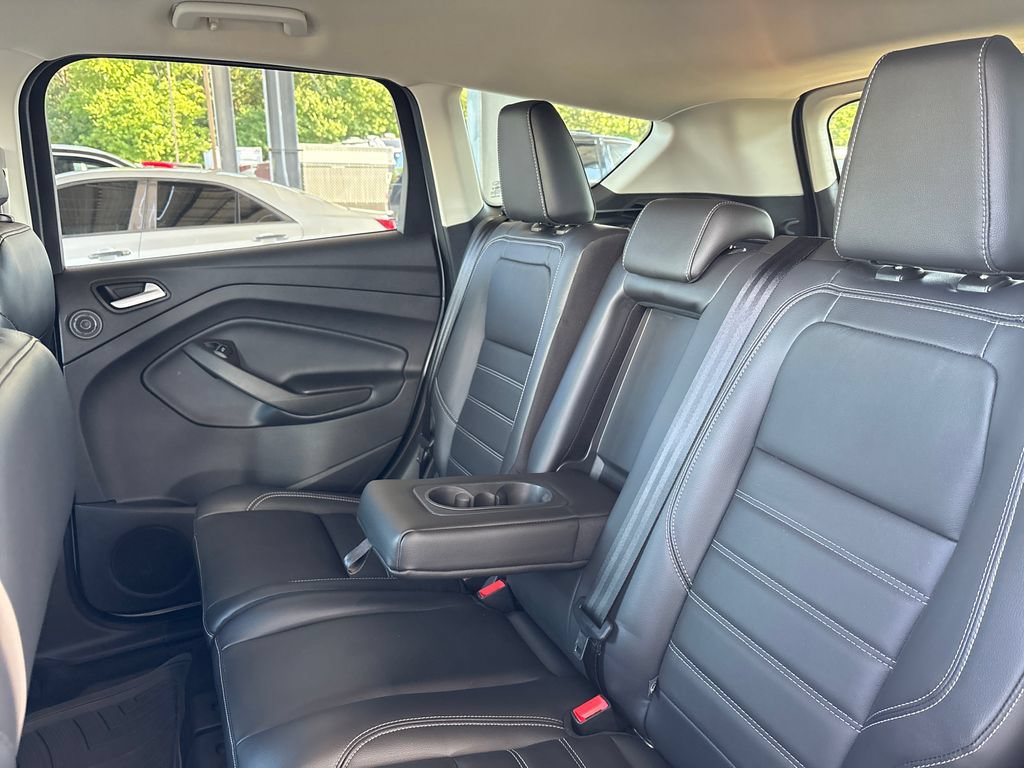 Certified 2019 Ford Escape Titanium AWD/4WD image 23