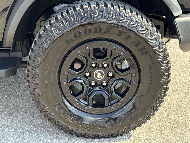Certified 2024 Ford Bronco Wildtrak AWD/4WD image 7