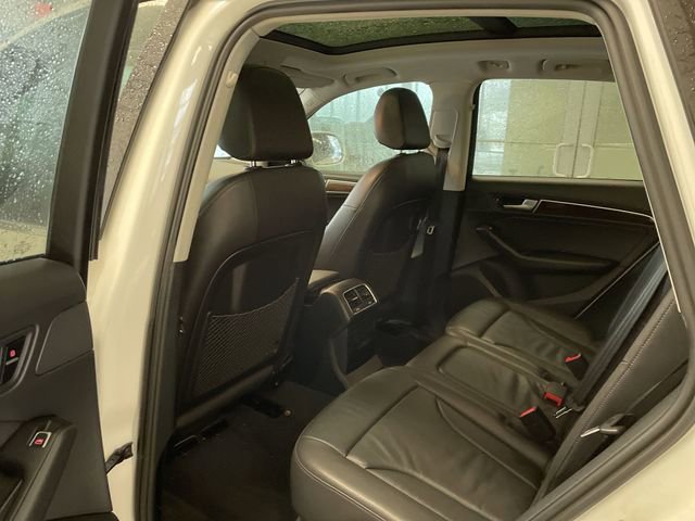 Used 2017 Audi Q5 2.0T Premium image 27