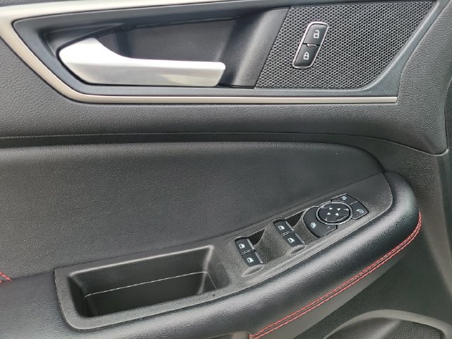 Certified 2024 Ford Edge ST-Line AWD/4WD image 20