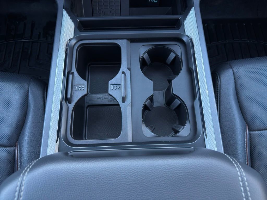 Certified 2024 Ford F250 Lariat w/ Lariat Ultimate Package image 18