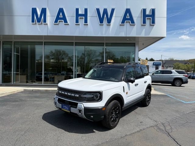 Certified 2025 Ford Bronco Sport Badlands AWD/4WD image 2