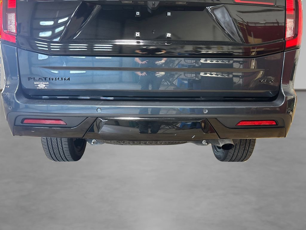 Certified 2025 Ford Expedition Max Platinum w/ Stealth Performance Package AWD/4WD image 15