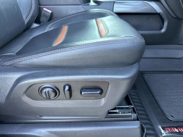 Used 2021 GMC Sierra 2500 AT4 w/ AT4 Premium Plus Package image 13