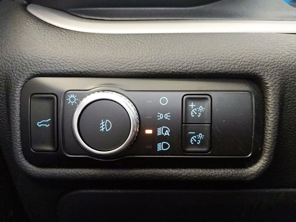 Certified 2023 Ford Explorer XLT w/ Equipment Group 202A AWD/4WD image 26