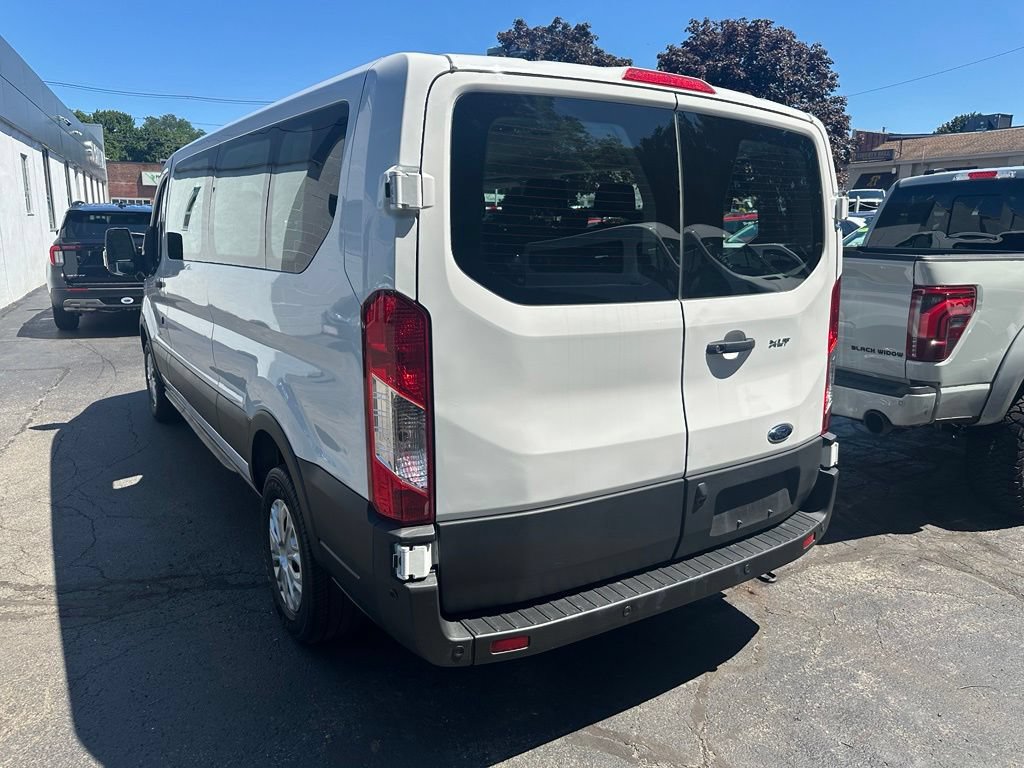 Certified 2023 Ford Transit 350 XLT RWD image 5