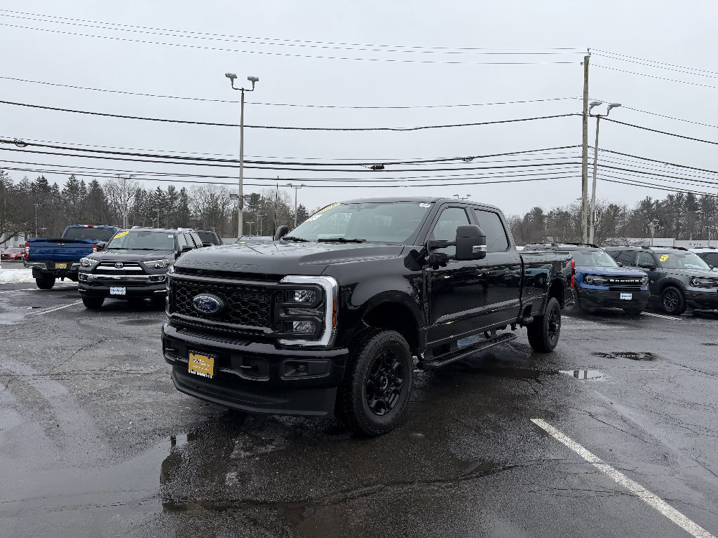 Certified 2023 Ford F250 Lariat w/ Lariat Ultimate Package AWD/4WD image 2