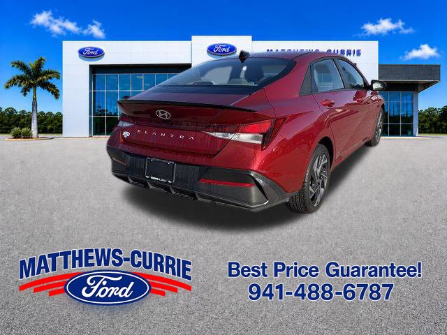 Used 2025 Hyundai Elantra Sport FWD image 4