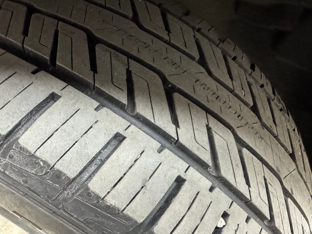 Certified 2022 Ford Explorer XLT w/ Equipment Group 202A image 31