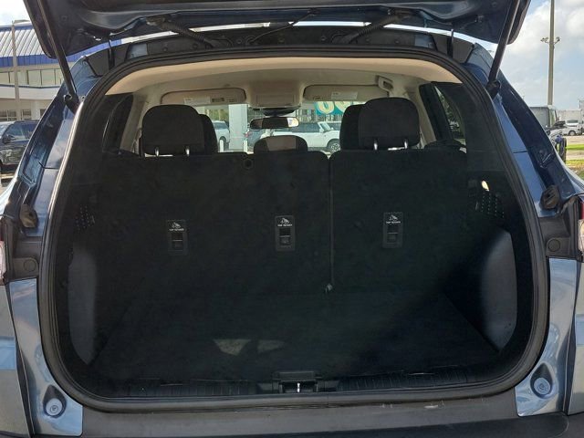 Certified 2020 Ford Escape SE image 12