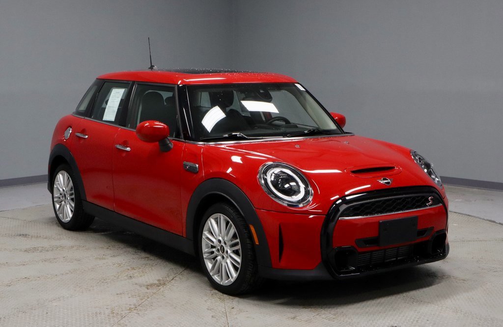 Used 2024 MINI Cooper S image 7