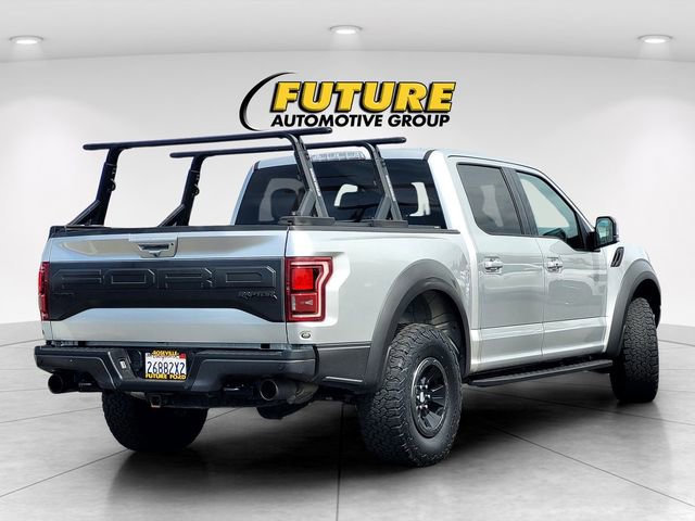Certified 2018 Ford F150 Raptor w/ Equipment Group 802A Luxury image 5