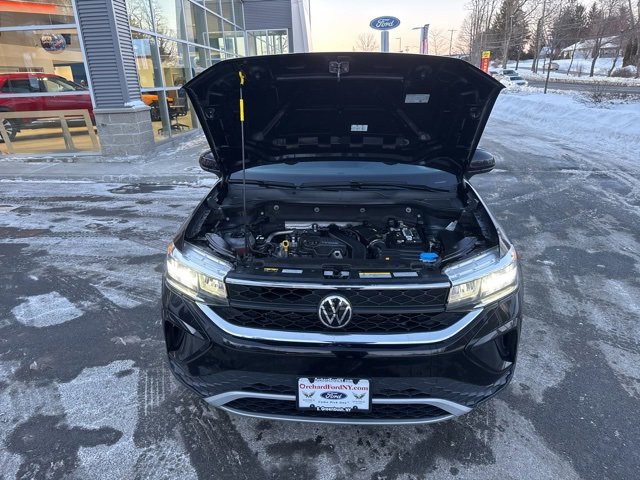 Used 2022 Volkswagen Taos SE image 10