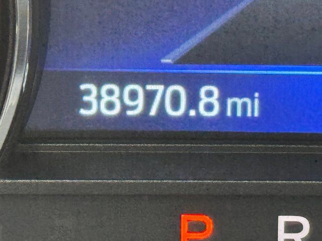 Certified 2022 Ford Explorer XLT w/ Equipment Group 202A image 17