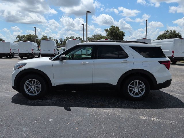 Certified 2026 Ford Explorer Active w/ Active Comfort Package RWD image 8