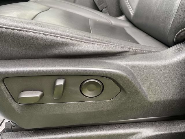 Used 2023 Chevrolet Tahoe LT AWD/4WD image 18