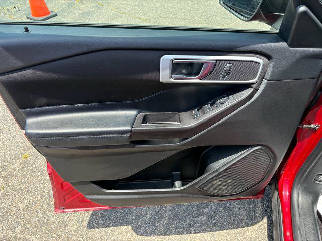 Certified 2020 Ford Explorer XLT RWD image 9