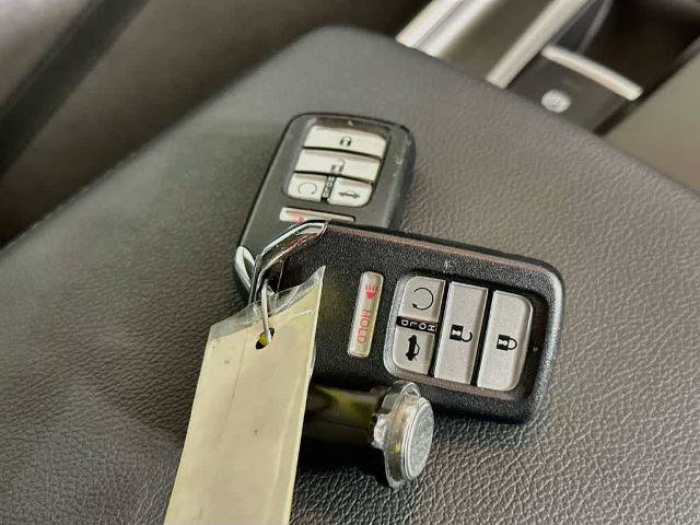 Used 2020 Honda Accord EX image 22